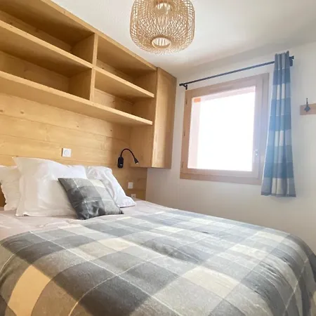 アパート La Bergerie 10-12 Personnes Au Pied Des Pistes A Montalbert ラ・プラーニュ