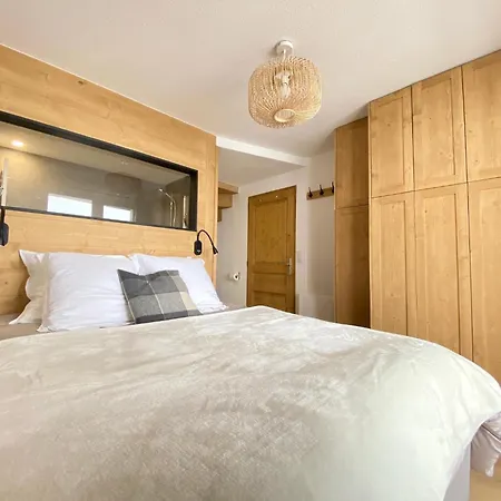 La Bergerie 10-12 Personnes Au Pied Des Pistes A Montalbert ラ・プラーニュ