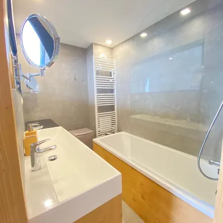 La Bergerie 10-12 Personnes Au Pied Des Pistes A Montalbert * La Plagne