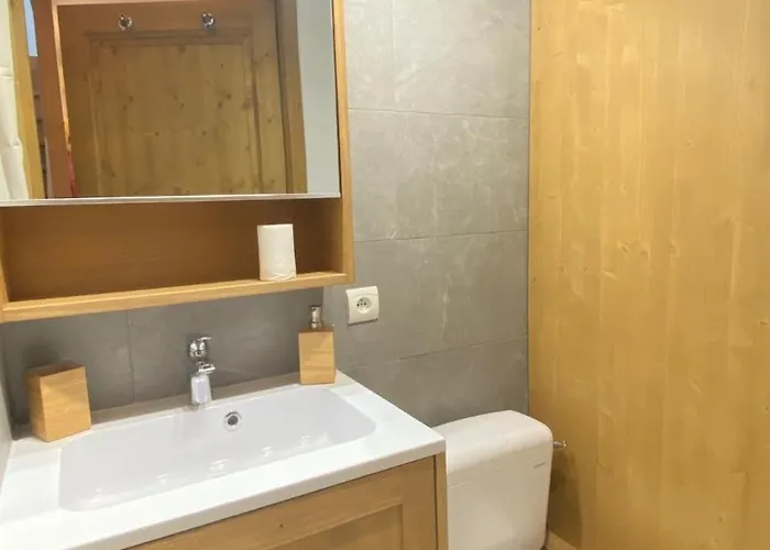 La Bergerie 10-12 Personnes Au Pied Des Pistes A Montalbert Lägenhet *